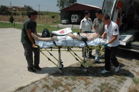 İş Kazasında Ağır Yaralanan İşçi, Helikopter Ambulansla İstanbul'a Sevk Edildi