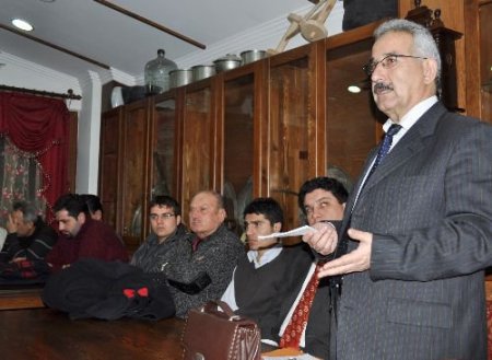 İş-kur Geçen Yıl Balıkesir'de 4 Bin 448 Kişiye, 8 Milyon 608 Bin Lira İşsizlik Maaşı Ödedi