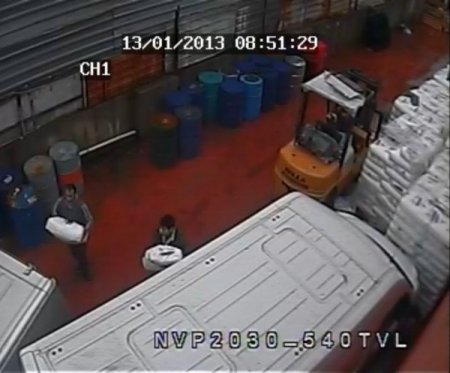 İş yerini aynı gün 2 kez soydular (Özel)