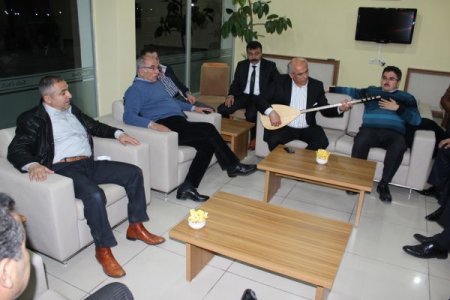 İşadamları Sıcak Çermikte Stres Attı