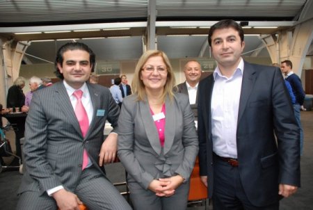 İşçi Partisi delegeleri, koalisyona onay verdi