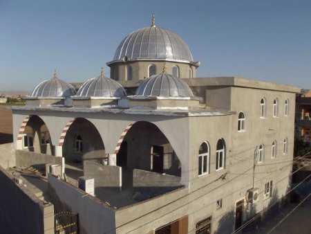 İşçi Tutacak Para Kalmayınca Cami İnşaatında Mahalleli Çalıştı