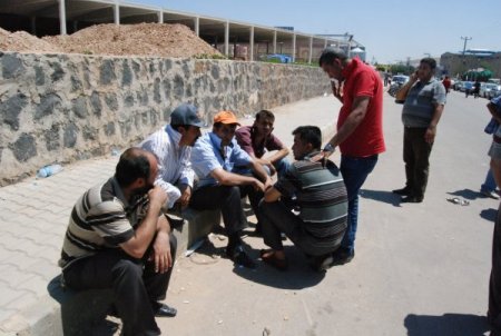 İşçi Zammı Beğenmedi, Fabrikayı Protesto Etti