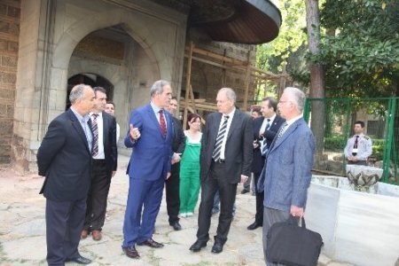 İsen: Tarihi miras projeleri gurur verici