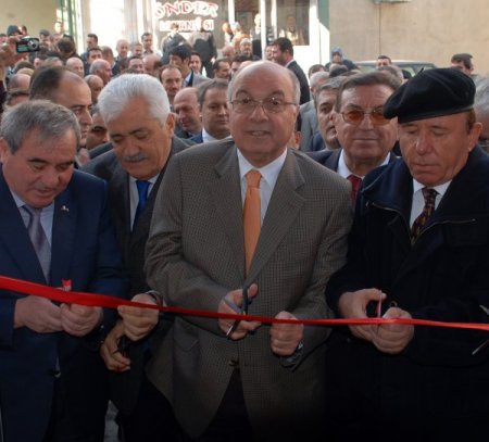 ISIAD, yeni hizmet binasına kavuştu