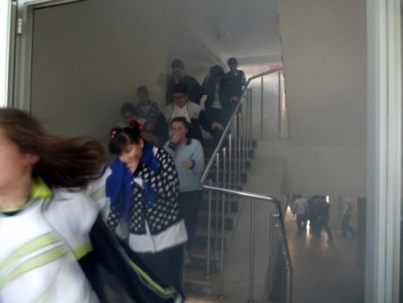 Işık Koleji’ndeki deprem ve yangın tatbikatı gerçeğini aratmadı