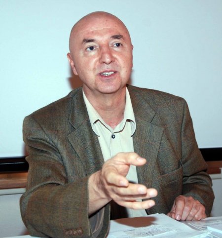 Işık Ögütçü, babası Orhan Kemal’i anlattı