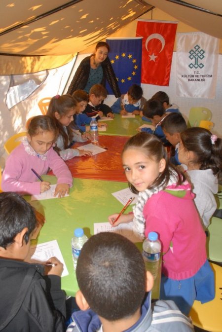 Işıklar ülkesi öğrencilerle aydınlatılıyor