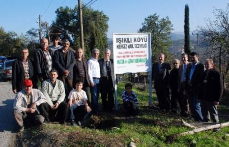 Işıklı Köyünde 350 Fidan Dikildi