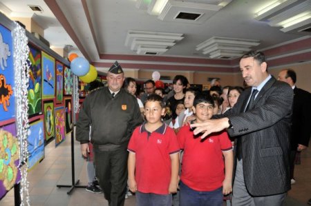 İşitme Engelli Öğrenciler Hünerlerini Sergiledi