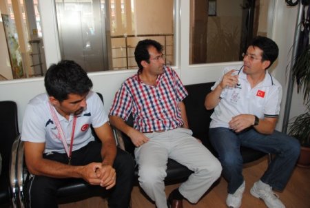 İşitme Engellilere Sağlık Konusunda Yardımcı Oluyor