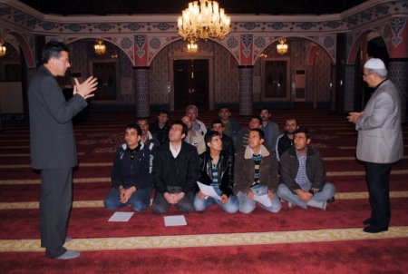 İşitme engellilerin temel din eğitiminde 'engel' kalmadı