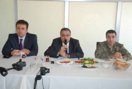 İskenderun'da klimasız okul kalmadı