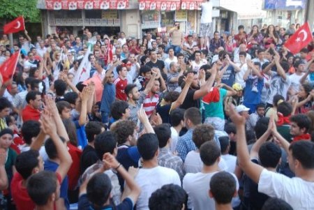 İskenderun’da Taksim gerginliğine takviye kuvvet