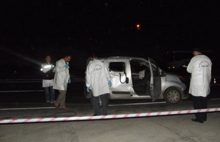 İskenderun'daki patlama sonrası araçtan geriye motor aksanı kaldı