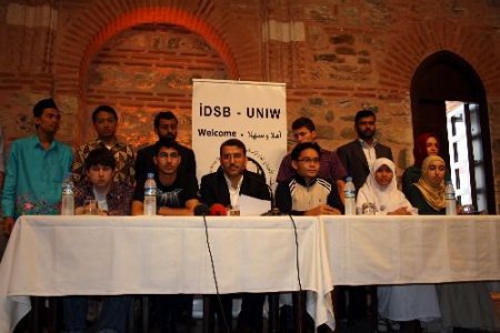 İslam Dünyasının Gençleri, Ülkelerindeki Sorunları Anlattı