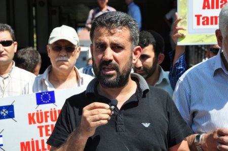 İslam’a hakaret içeren film Alanya'da protesto edildi