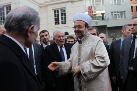 İslami Akademi Yurdu, Diyanet İşleri Başkanı'nın katılımıyla açıldı