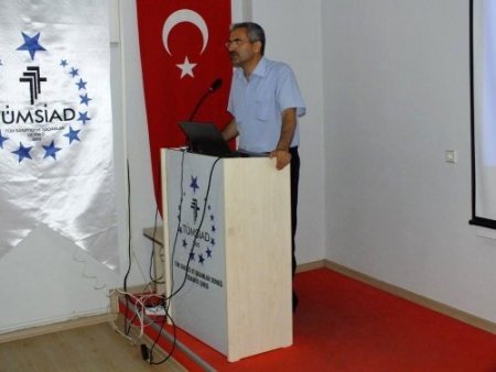 'İşletmelerde çağdaş yönetim 'önce insan' anlaşıyla şekillenmeli'