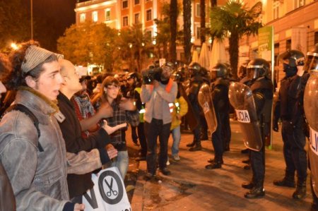 İspanya Başbakanı Rajoy: Kemer sıkmaktan başka alternatif yok