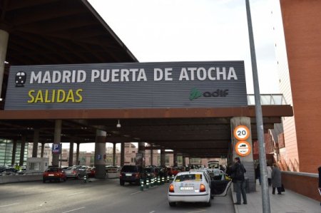 İspanya tren istasyonlarını açık artırmayla satacak