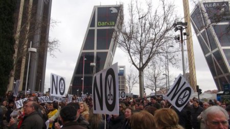 İspanya’da hakim ve savcılar yargı reformuna karşı greve gitti