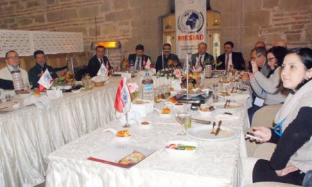 İspanyalı misafirler Türk yemeklerine hayran kaldı