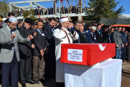 Isparta, şehidini dua ve gözyaşlarıyla uğurladı