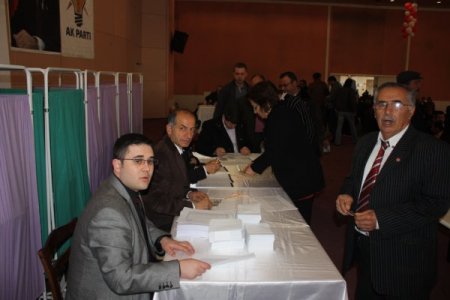 Isparta’da Temayül Yoklaması Yapıldı, Ercan Şimşek Birinci Sırada Çıktı