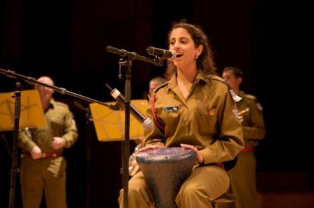 İsrail askeri bandosunun Belçika’daki konseri protesto edildi