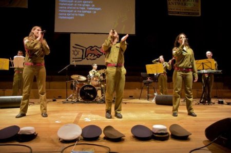 İsrail askeri bandosunun Belçika’daki konseri protesto edildi