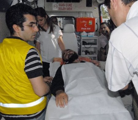 İsrail Askerlerinin Yaraladığı Ahmet Bekar Ambulans Helikopterle Kayseri'ye Getirildi