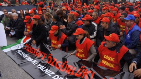 İsrail Büyükelçiliği önünde 'Gazze' protestosu