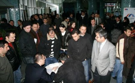 İşsizler Meslek Edinme Kurslarına Akın Etti
