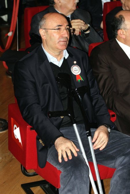 İstanbul Barosu Olağanüstü Genel Kurulu toplandı