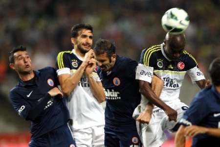 İstanbul BBSK: 2 - Fenerbahçe: 0