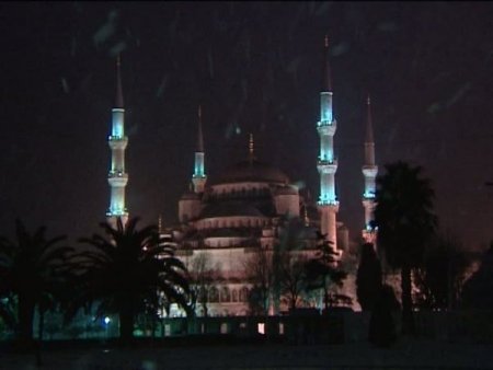 İstanbul Beyaza Büründü