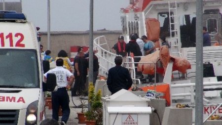 İstanbul Boğazı’nda gemi kazası (2)