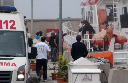 İstanbul Boğazı’nda gemi kazası (2)