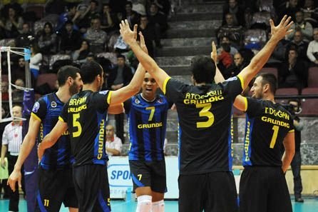 İstanbul Büyükşehir Belediye: 0 - Fenerbahçe: 3