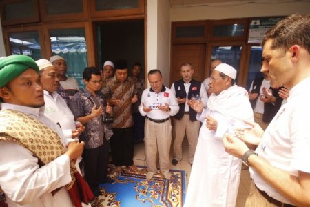 İstanbul Büyükşehir Belediyesi, Cakartalıların gönüllerini fethetti (Özel)