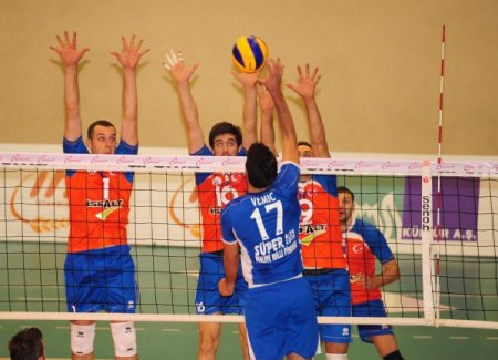 İstanbul Büyükşehir Belediyespor: 3 - Maliye Milli Piyango: 0