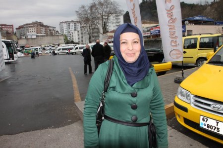 İstanbul' da bulduğu cüzdanı Ereğli'den özürlü sahibine gönderdi