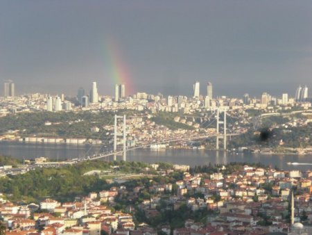 İstanbul Güne Gökkuşağı İle Uyandı