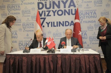 İstanbul İle Kahire Arasında Kardeş Şehir Protokolü İmzalandı