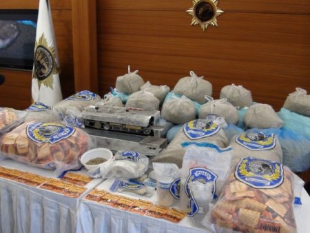 İstanbul polisinden 'Bonzai' operasyonu