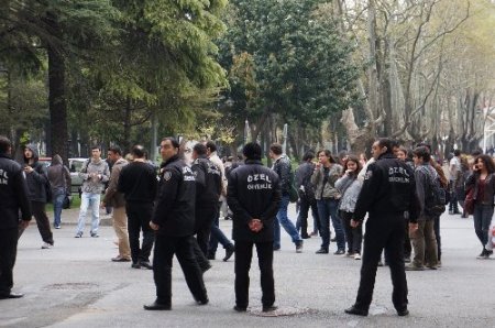İstanbul Üniversitesi’nde gerginlik