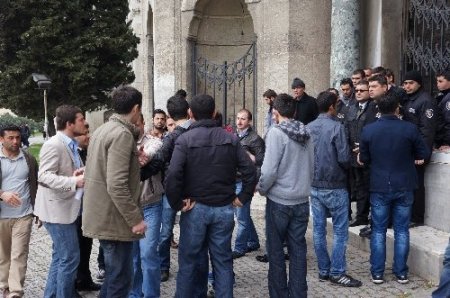 İstanbul Üniversitesi’nde gerginlik