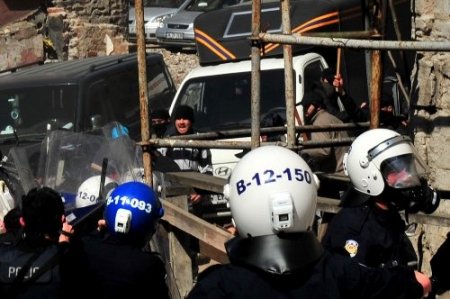 İstanbul Üniversitesi'nde olay