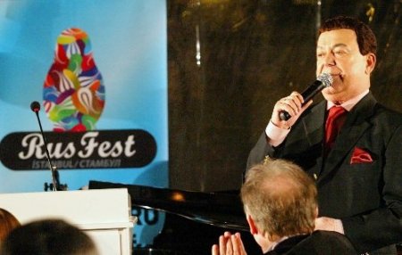 İstanbul Valiliği, Rus Kültürü Festivali katılımcılarına yemek verdi